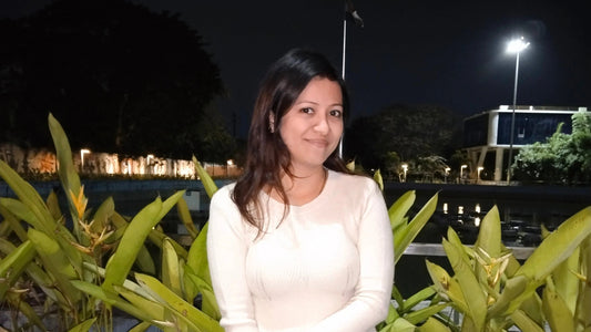 Shweta Ahir uvita